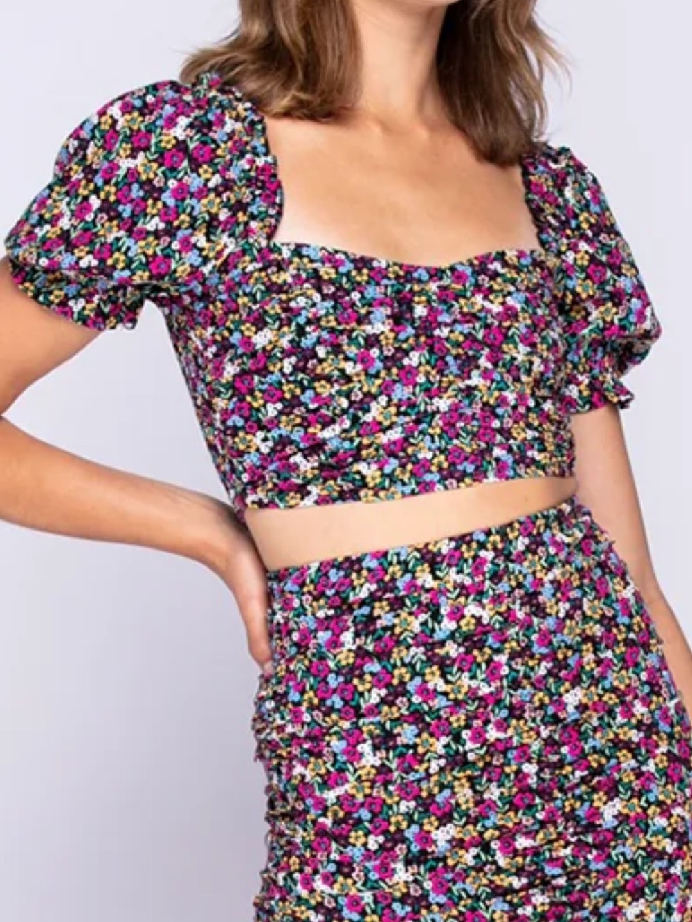Skylar + Madison Black Multi Floral Puff Sleeve Crop Top - Picture 9 of 9